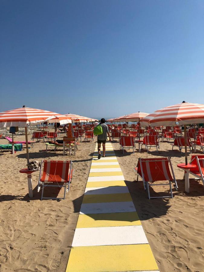 Economy Double or Twin Room Beach Access,1000616013:JPEG