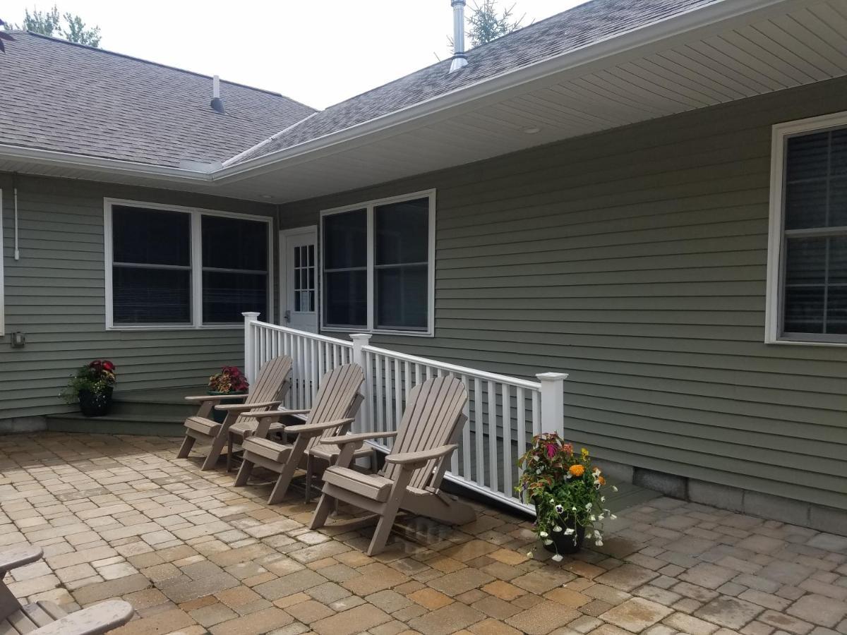Two Bedroom Cottage,1002174867:JPEG