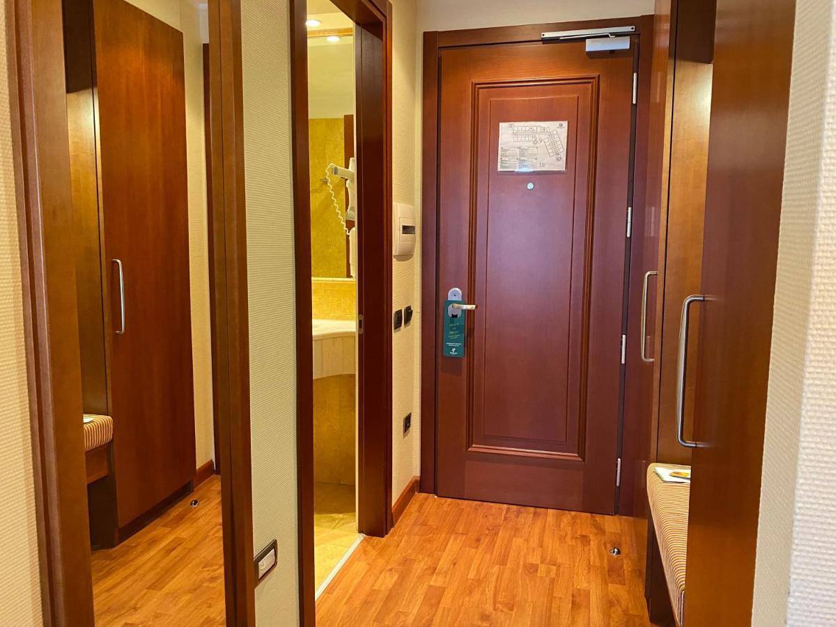 Premium Zimmer mit Kingsize-Bett