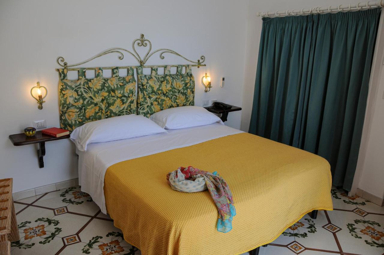 Standard Double or Twin Room Sea View