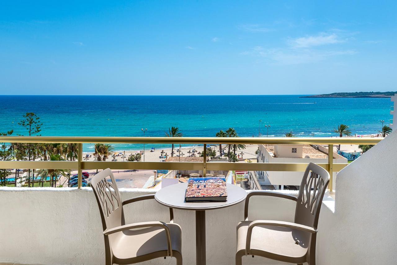Double or Twin Room Sea View