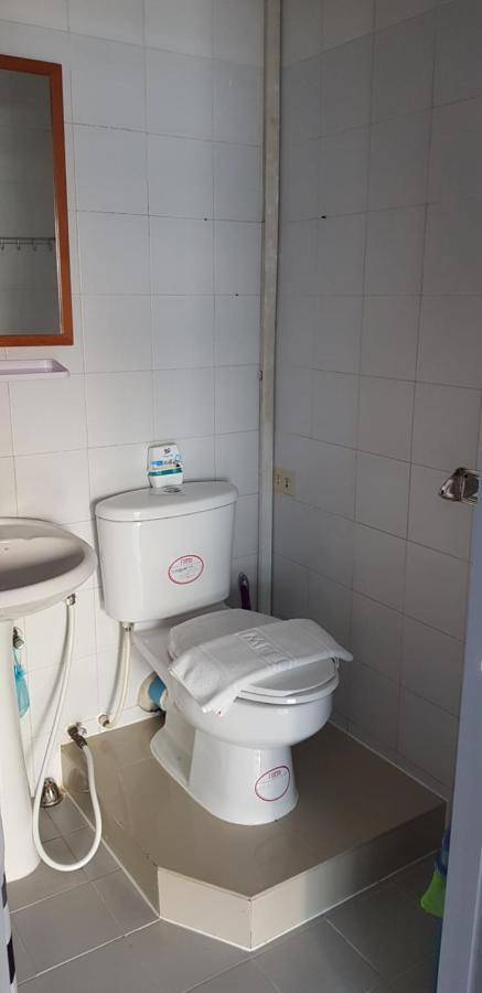 Deluxe Room,1031810902:JPEG