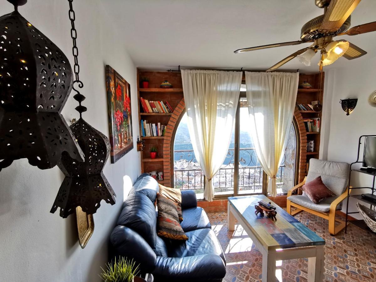 Apartment Sea View