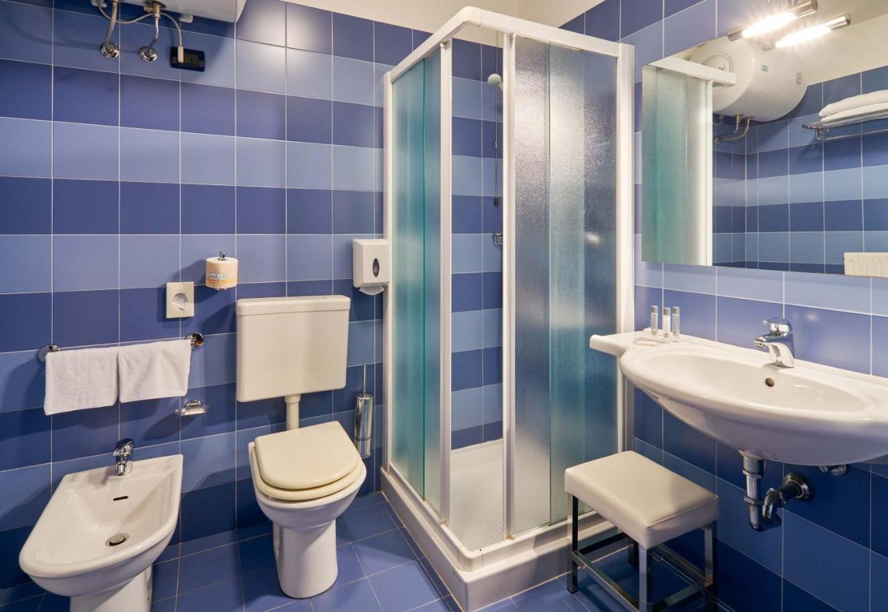 Junior Suite,1216428679:JPEG