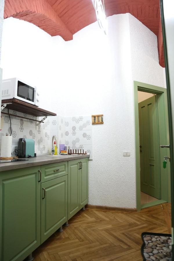 Deluxe Double Room (2 Adults + 1 Child),1076680993:JPEG