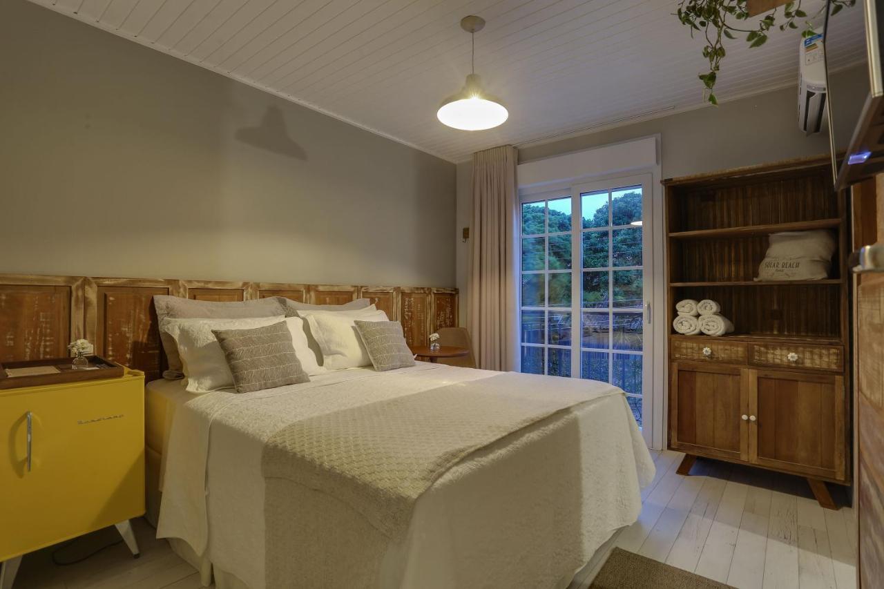 Deluxe Double Room (2 Adults + 1 Child),1083860959:JPEG
