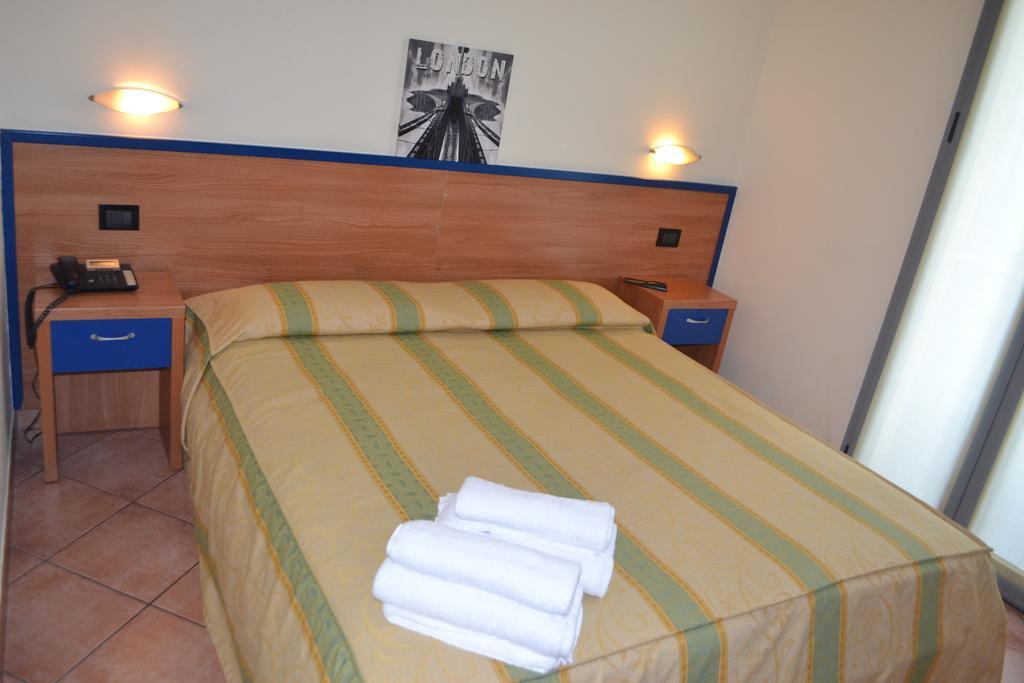Economy Double Room,1580738783:JPEG