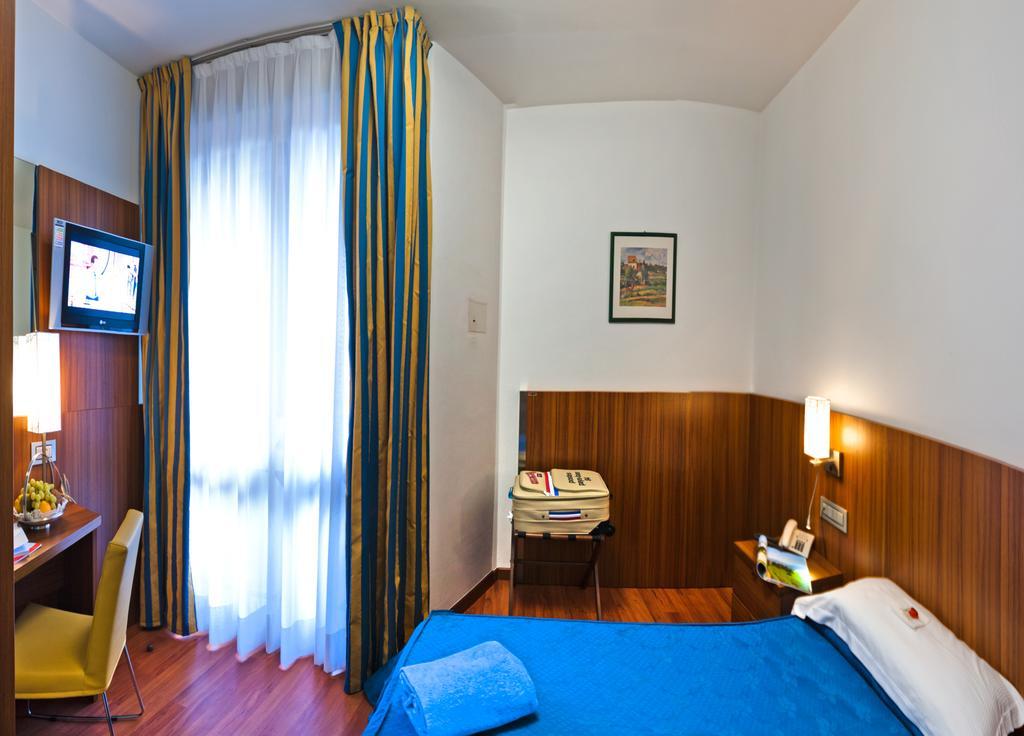 Single Room with Balcony,110001714:JPEG