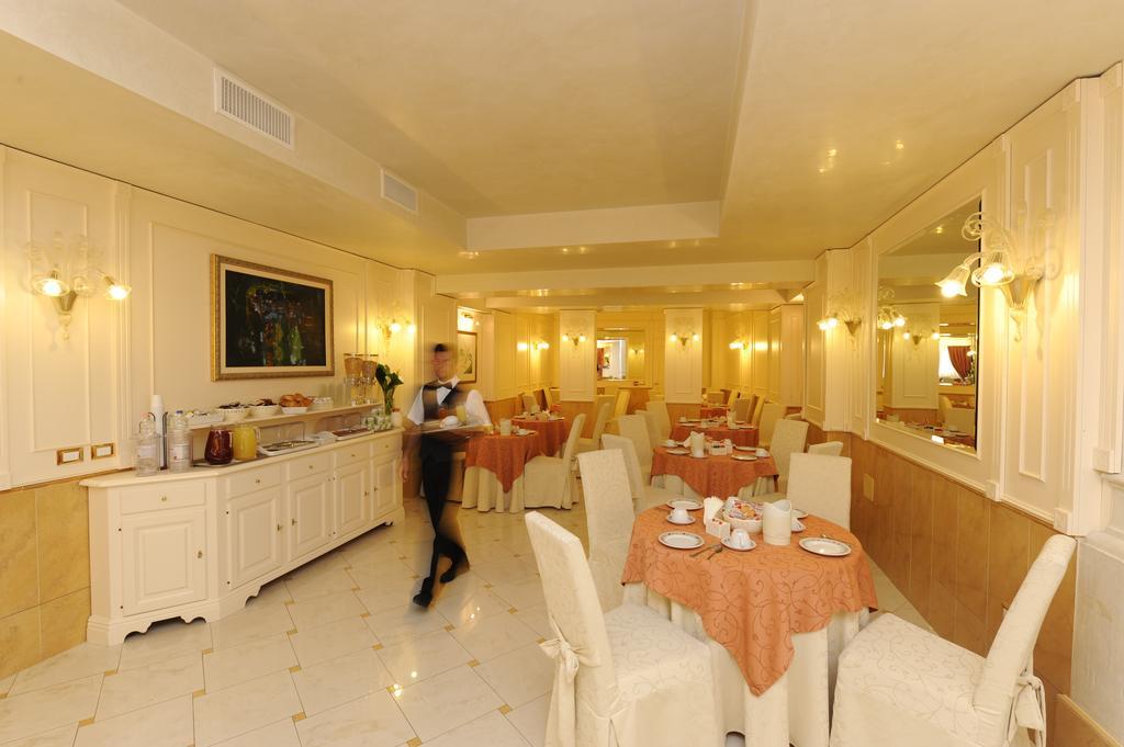 Single Room,1156913505:JPEG