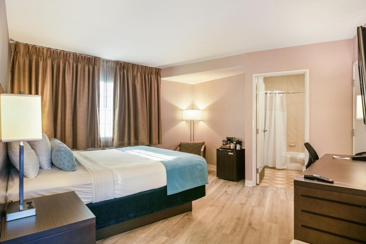 Deluxe Zimmer mit Kingsize-Bett