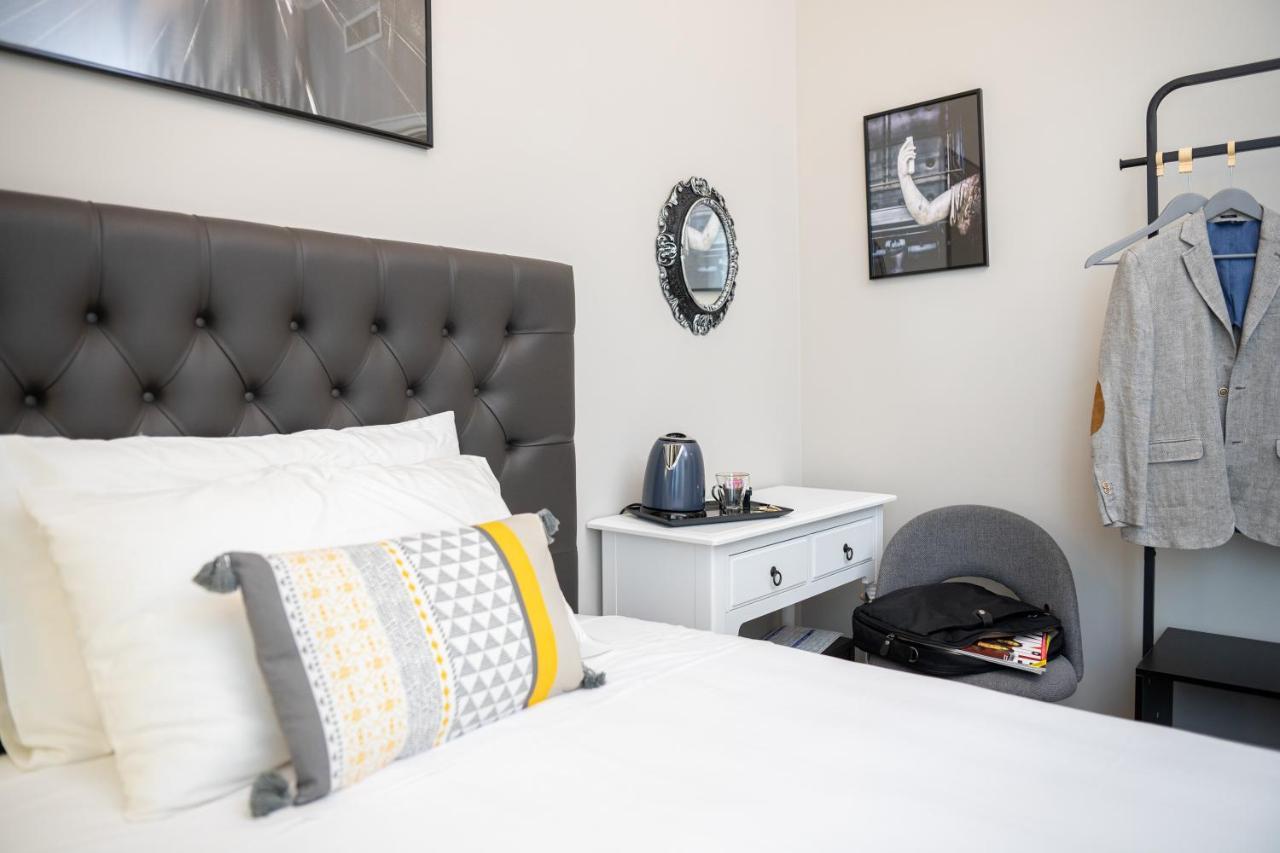 Deluxe Single Room,1116580209:JPEG