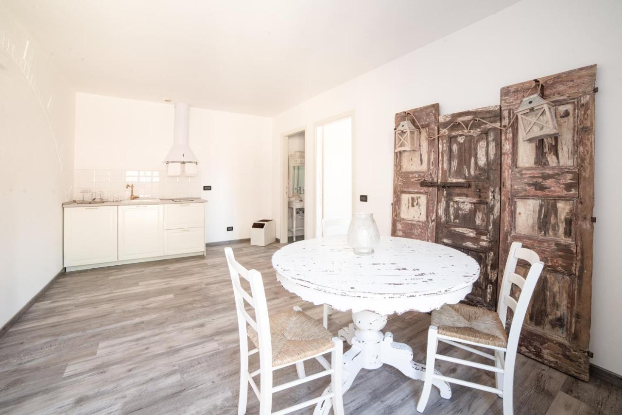 Camera Matrimoniale/Doppia con Letti Singoli con Bagno Privato