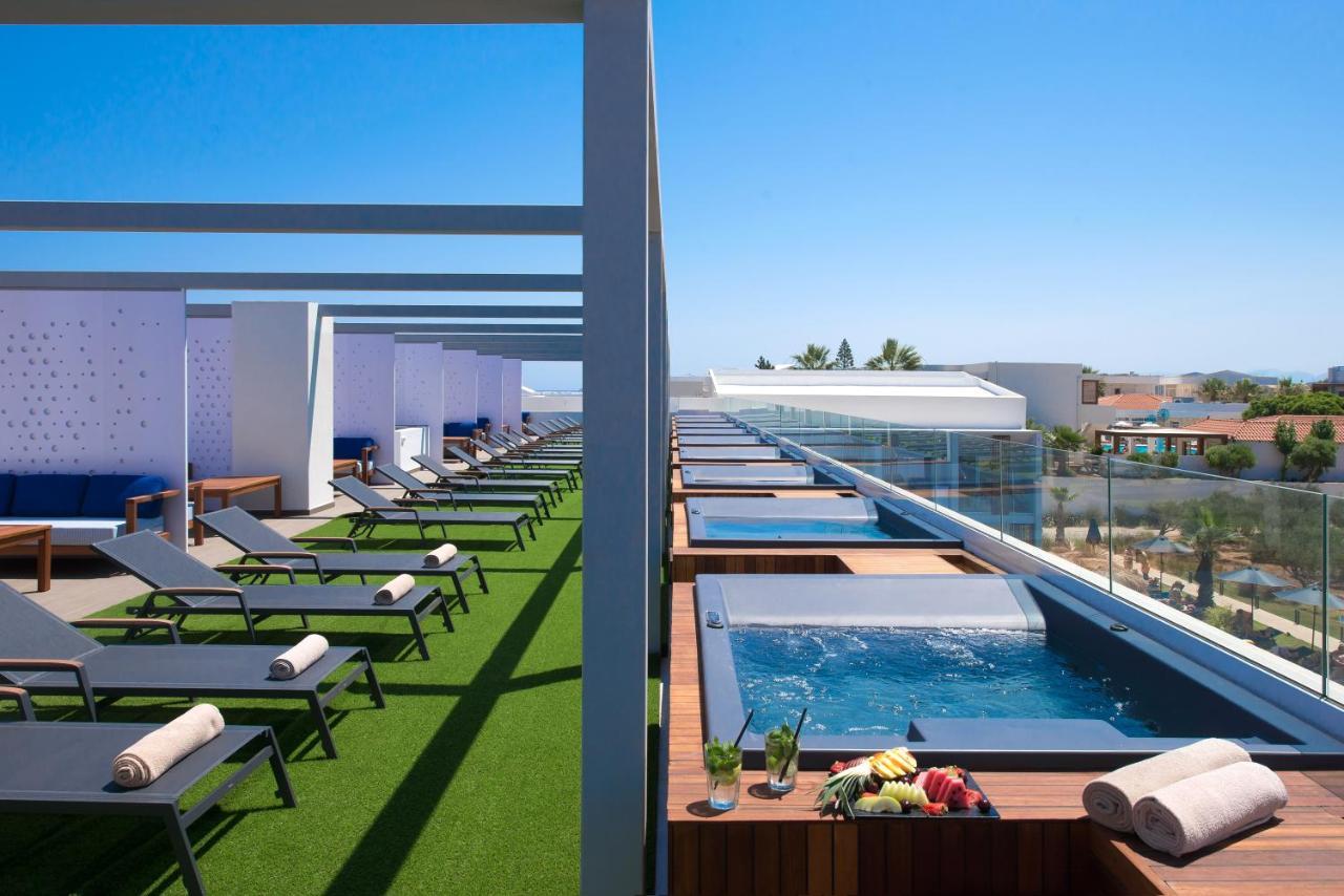 Sensus Superior Roof Garden with Jacuzzi