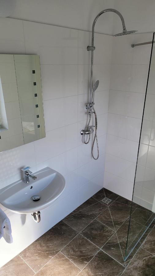 Single Room,1139978389:JPEG