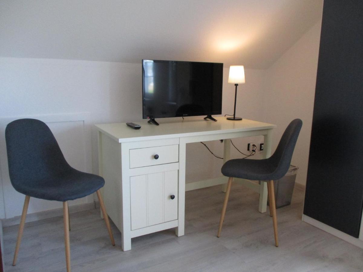Double Room with Private Bathroom,1194088702:JPEG