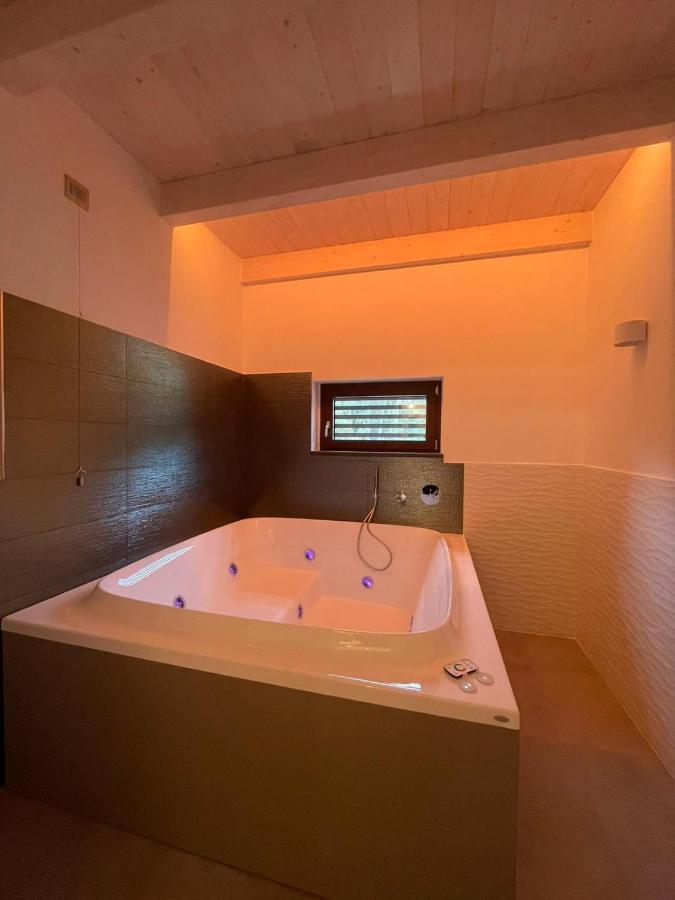 King Room with Spa Bath,1160109891:JPEG