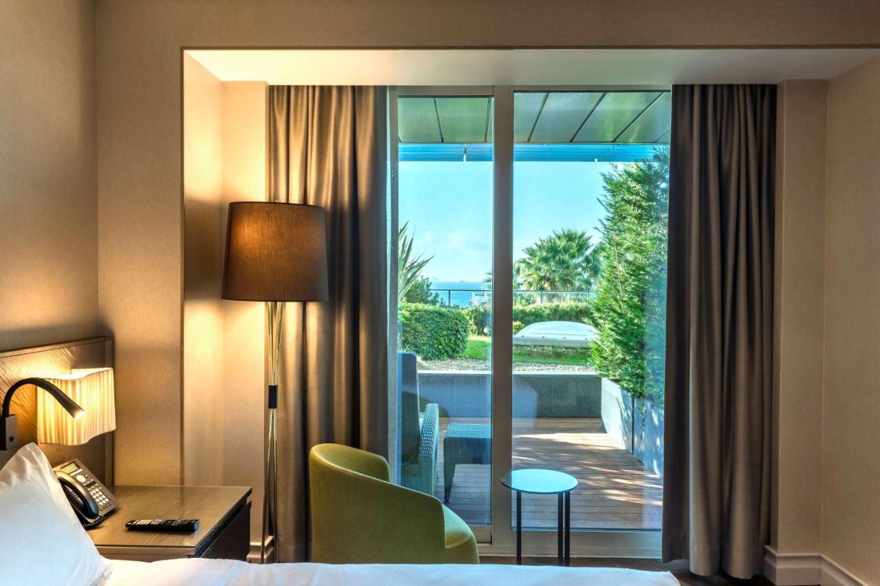 Habitación Premium con balcón y vistas al jardín