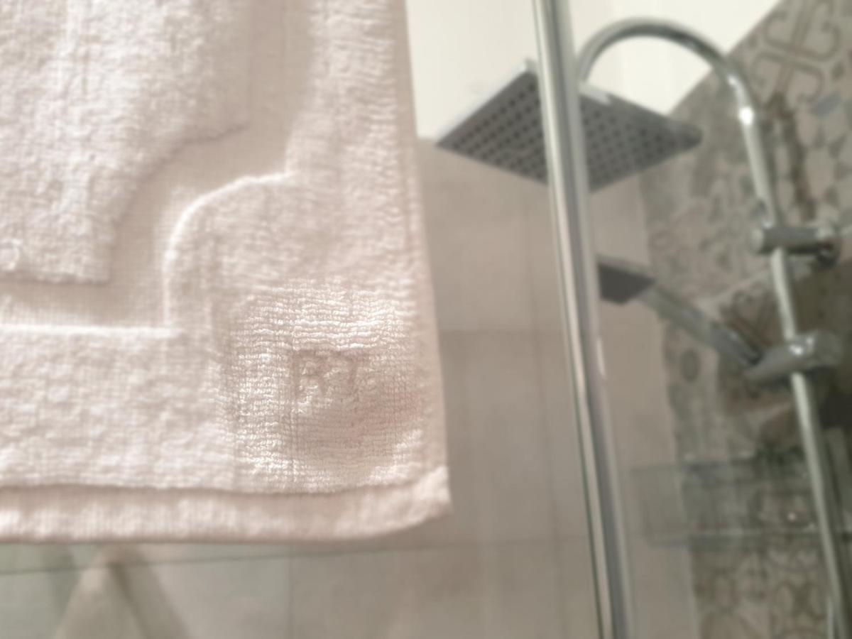 Camera Matrimoniale con Bagno Privato