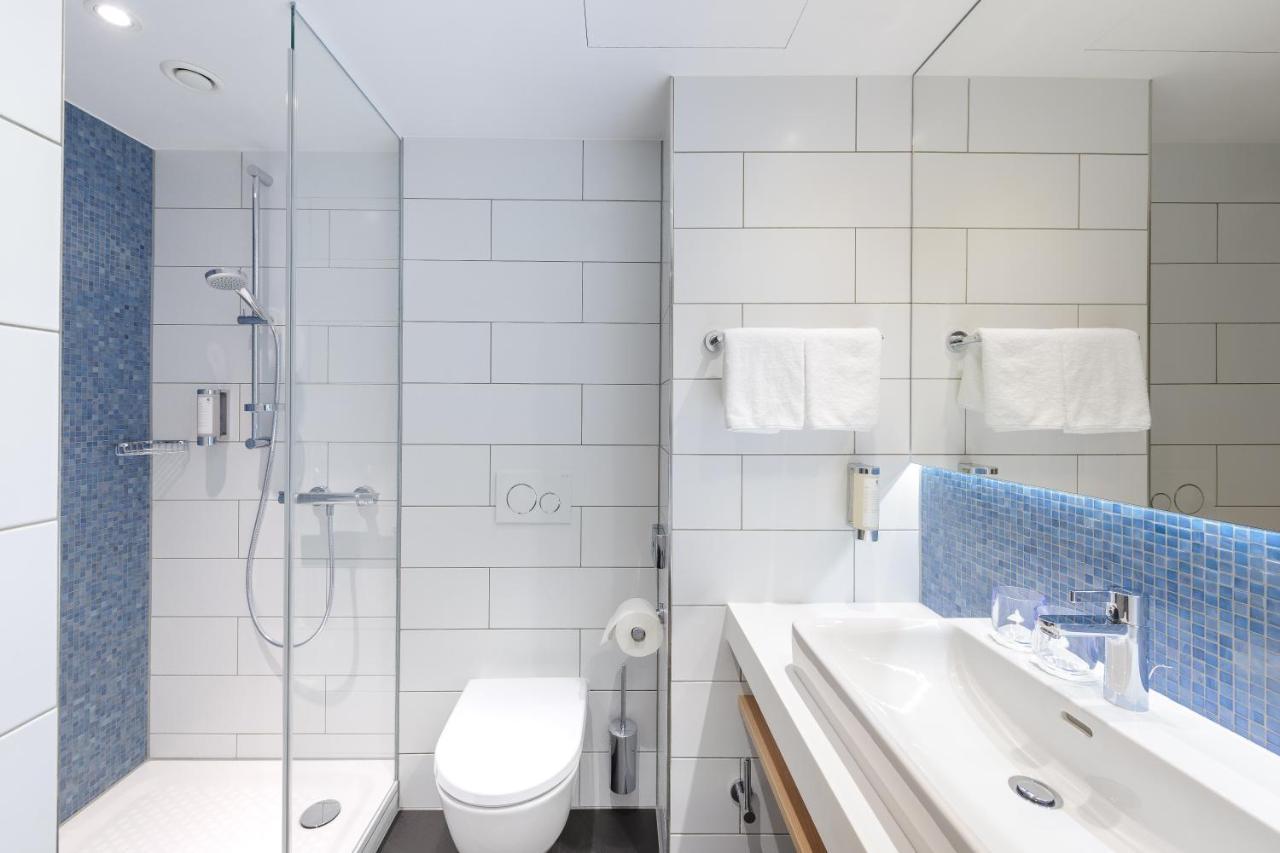 Habitación Estándar con cama grande y sofá cama - No fumadores