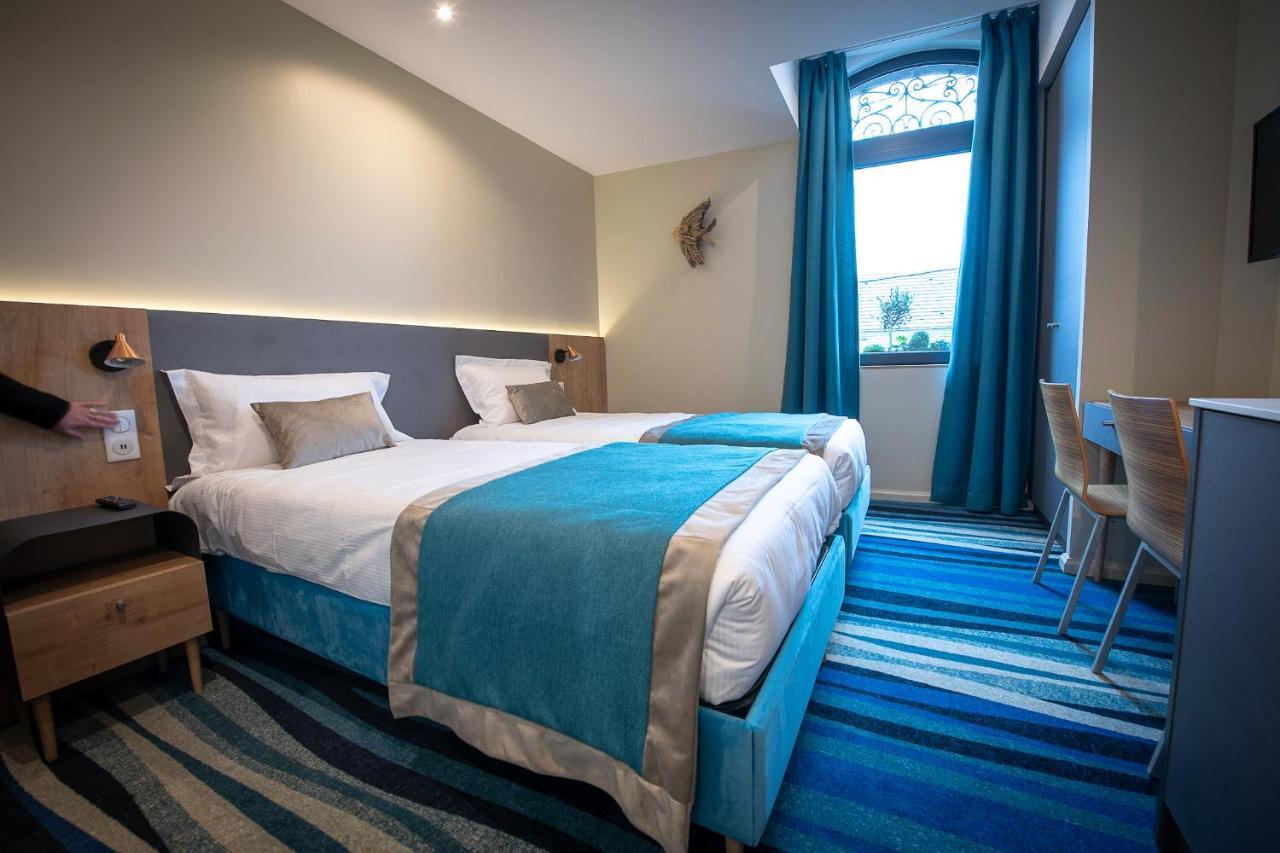 Tweepersoonskamer met 1 of 2 Bedden en Eigen Badkamer