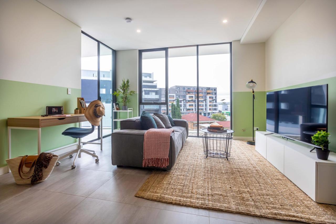 Superior Three-Bedroom Apartment,1175290362:JPEG