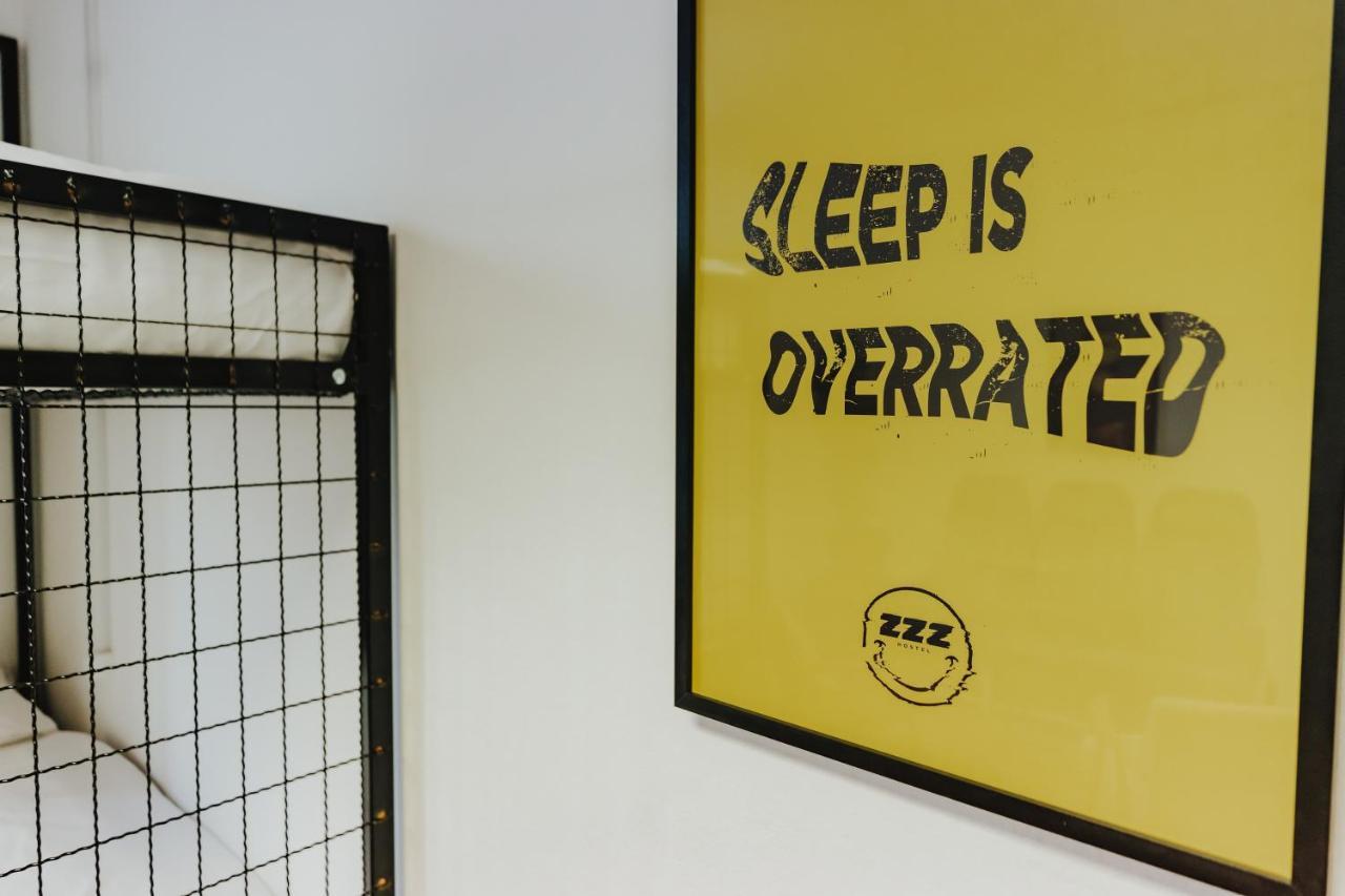 Tweepersoonskamer met Gedeelde Badkamer