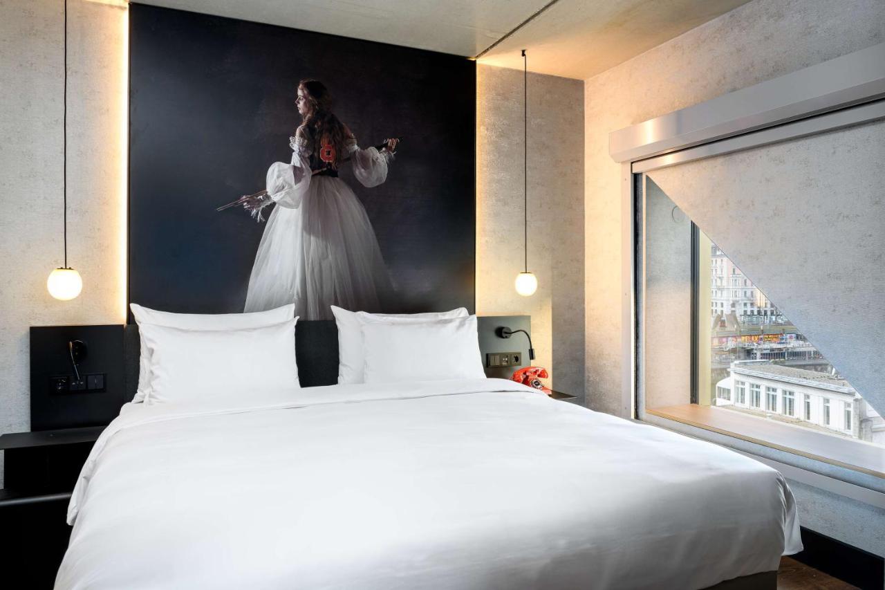 Suite,1188153307:JPEG