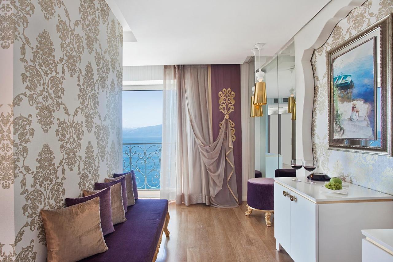 Junior Suite with Sea View