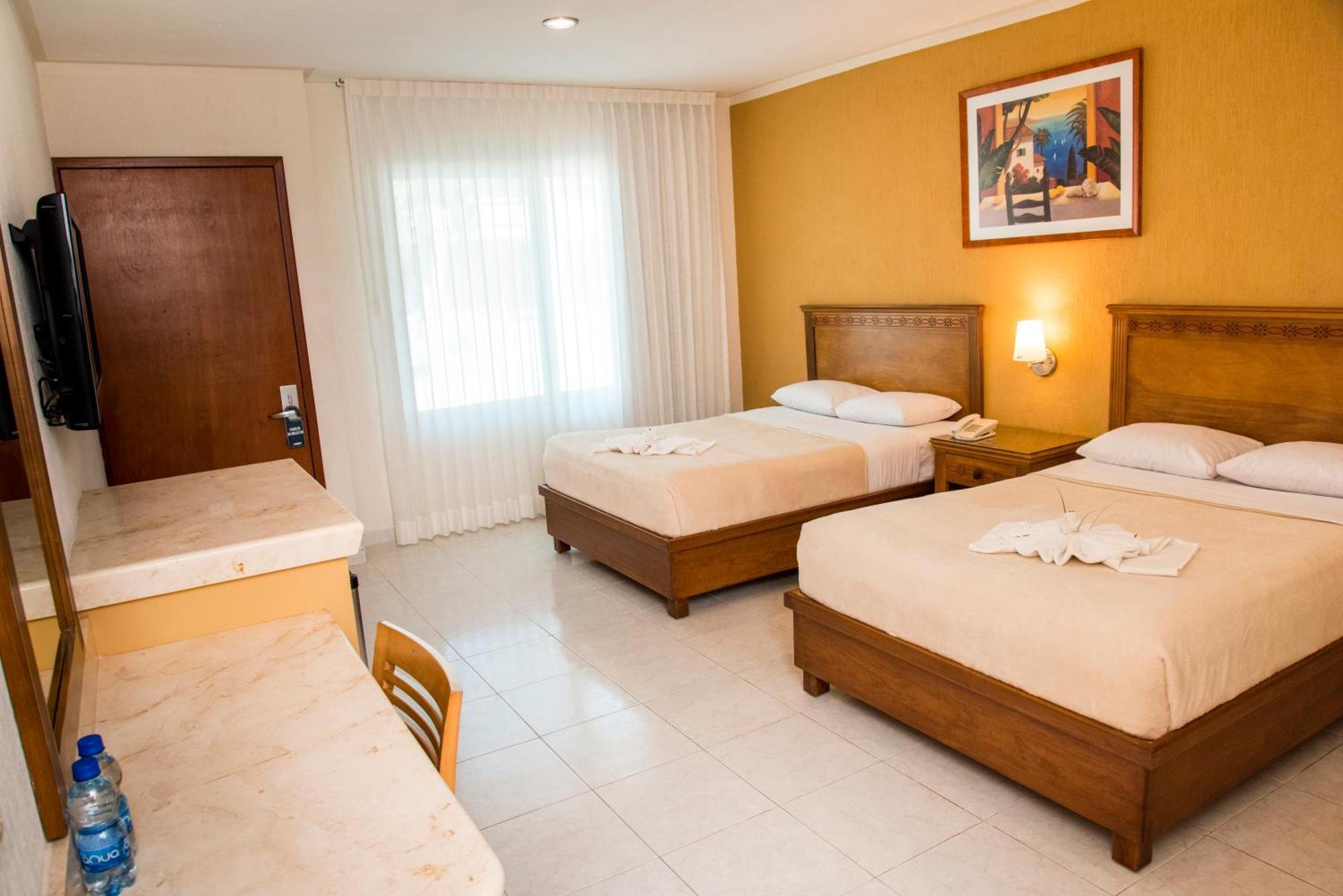 Double or Twin Room Garden View
