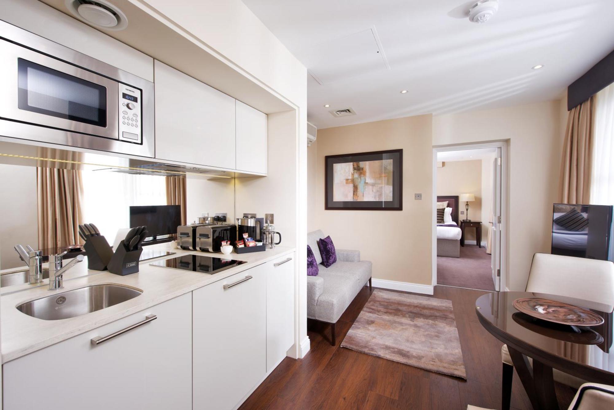 One Bedroom Deluxe Apartment