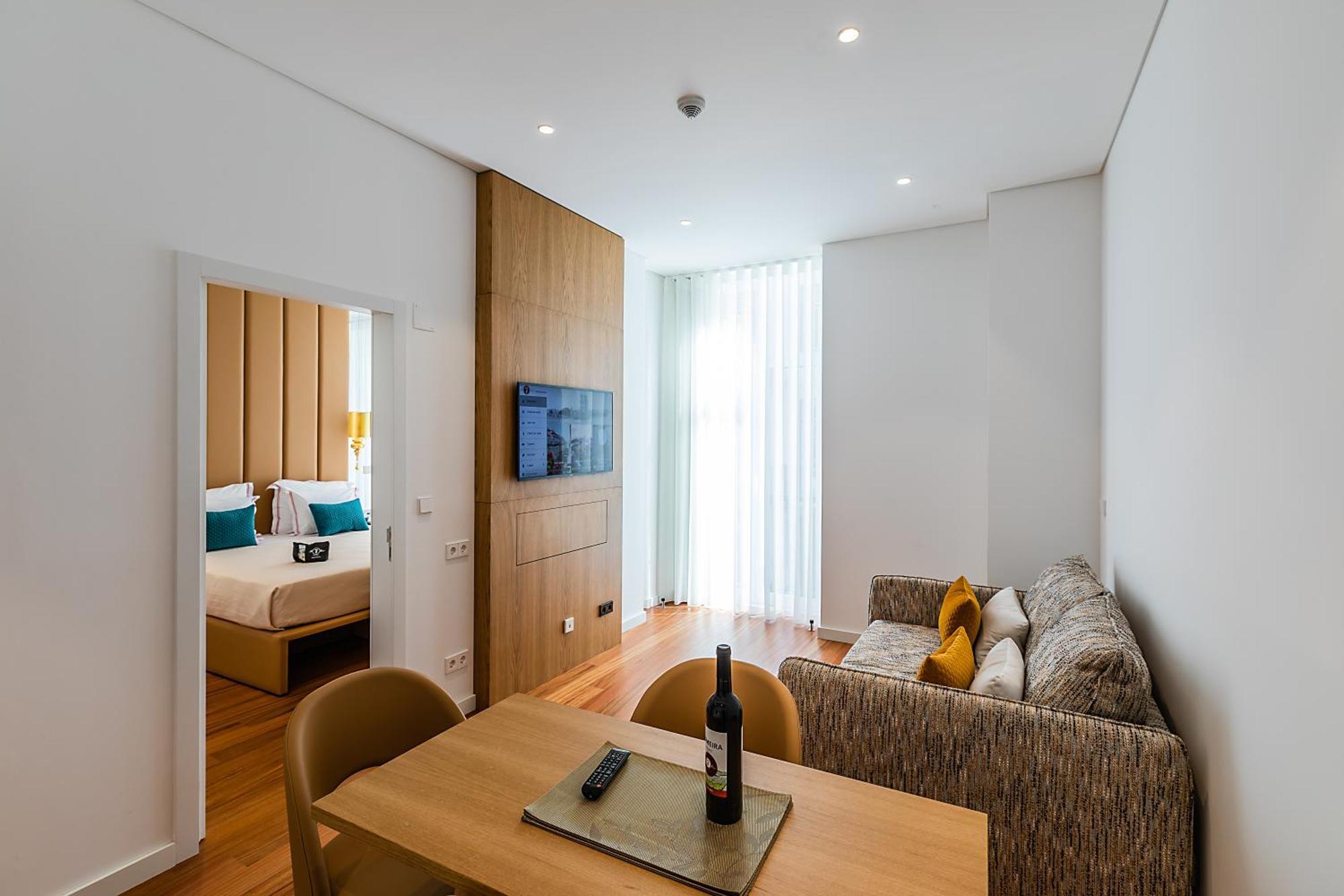 Executive Suite City View