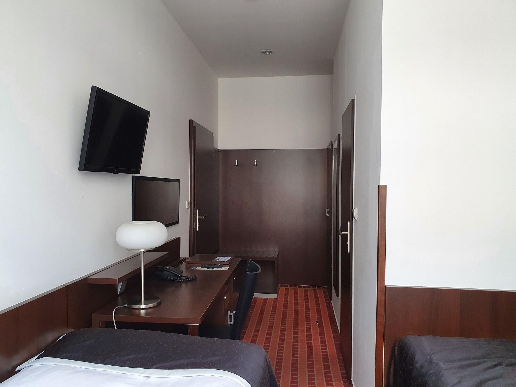 Small Double or Twin Room