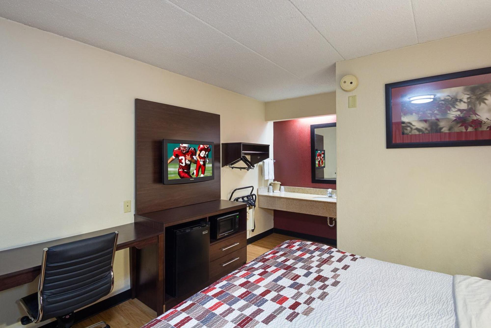 Deluxe King Room Smoke Free