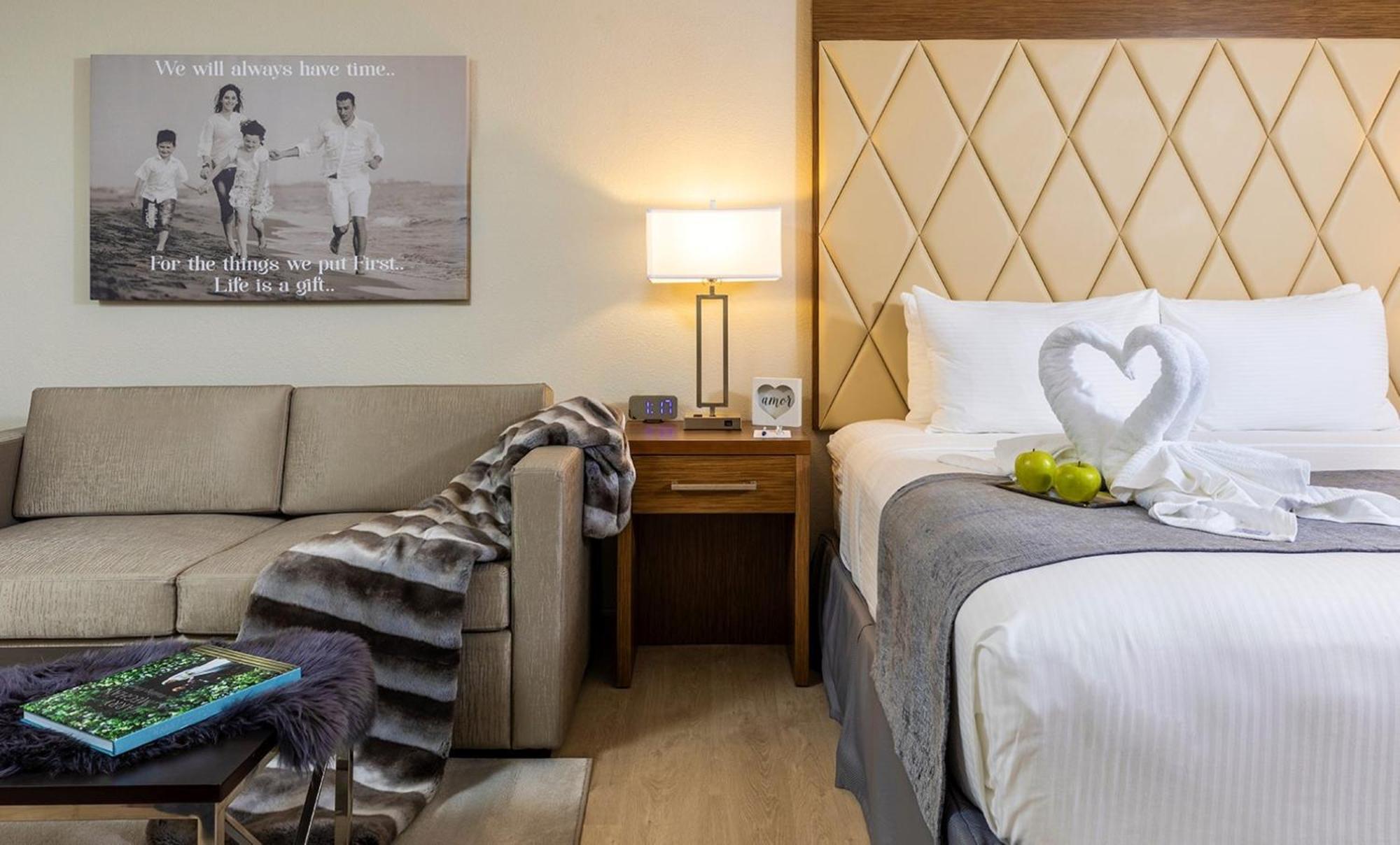 Royal King Room with Sofa Bed ROYK,1211383822:JPEG