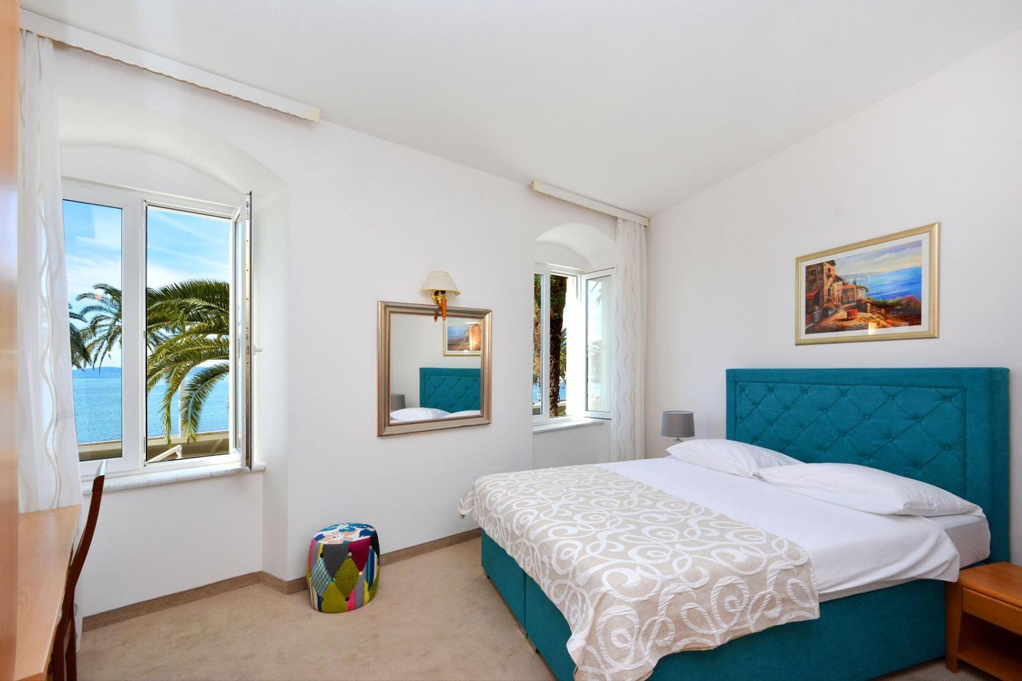 Superior Double Room with Sea View,1219671958:JPEG