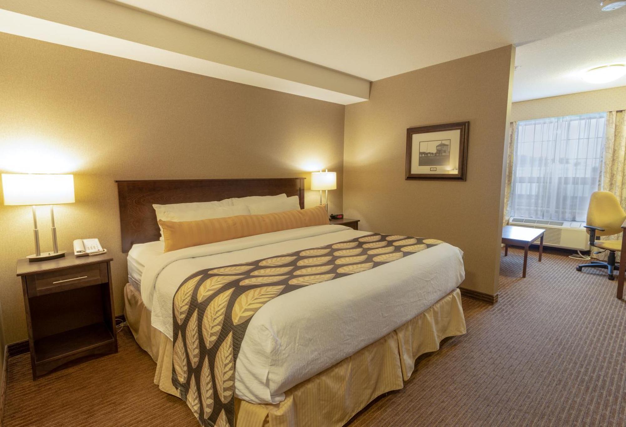 King Suite with Sofa Bed,1220764639:JPEG