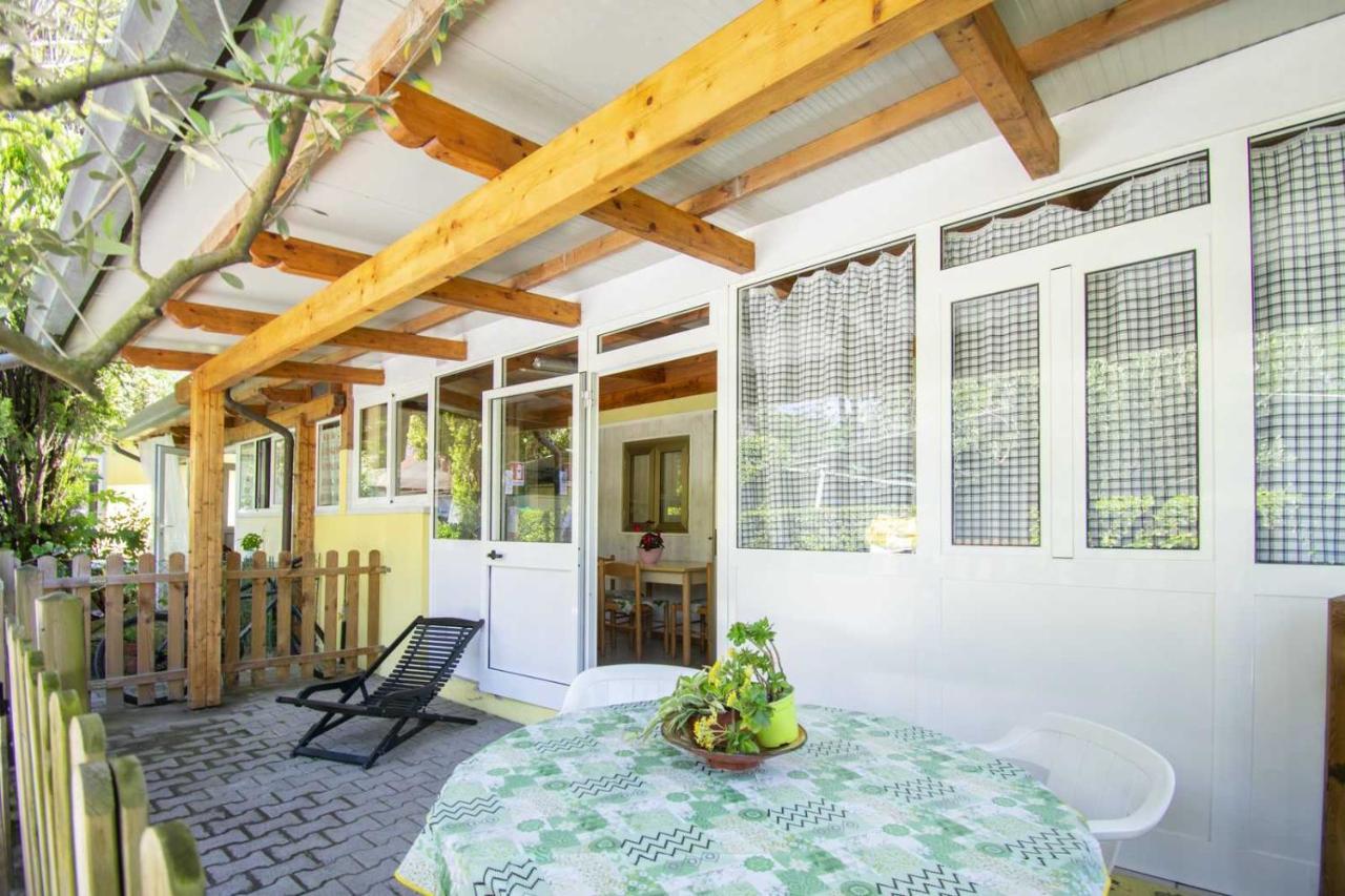Bungalow con 2 Camere da Letto