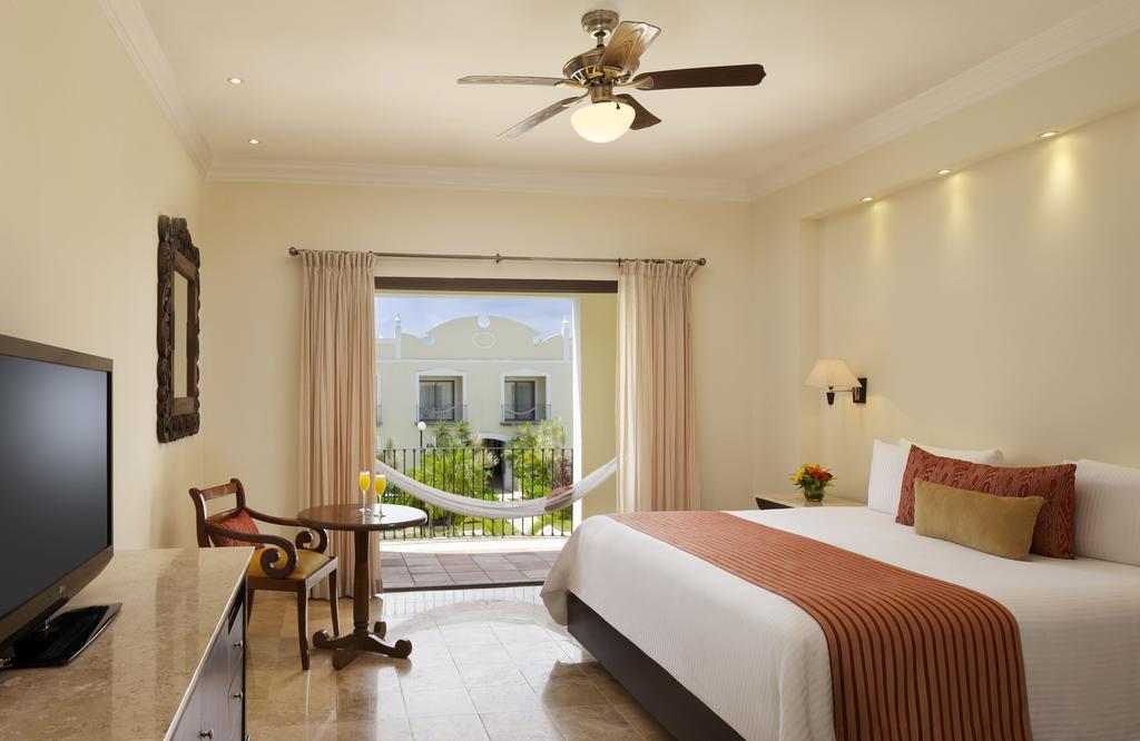 Deluxe Doppelzimmer mit Gartenblick