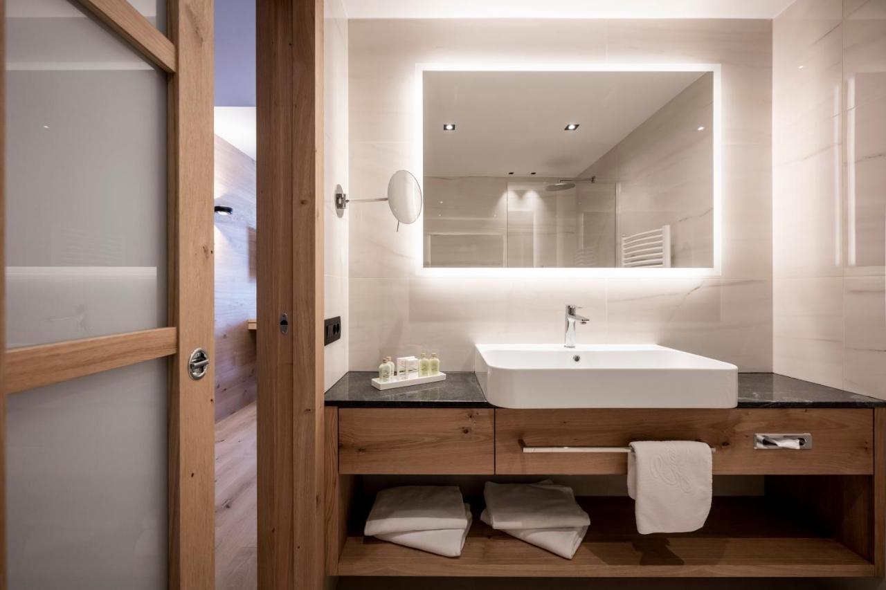 Doppelzimmer mit Balkon