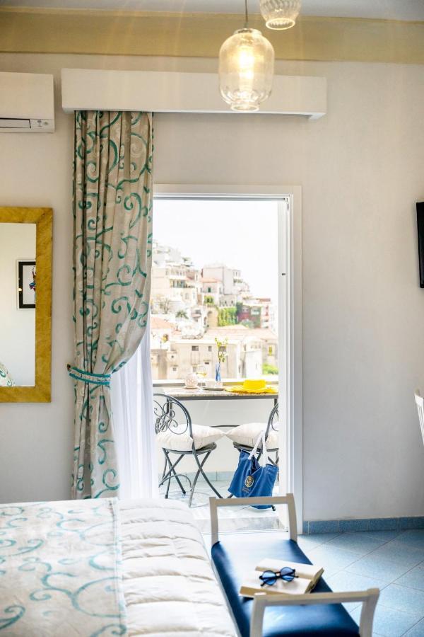 Standard Double or Twin Room Sea View