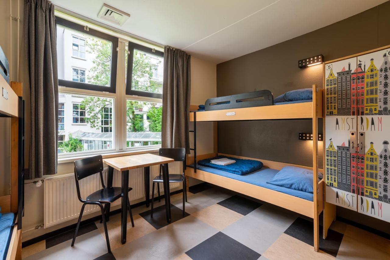 Six Person Room With Private Bathroom and Shower,1260290173:JPEG