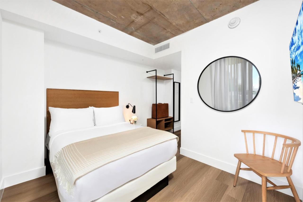 Small Double Room,1264152241:JPEG