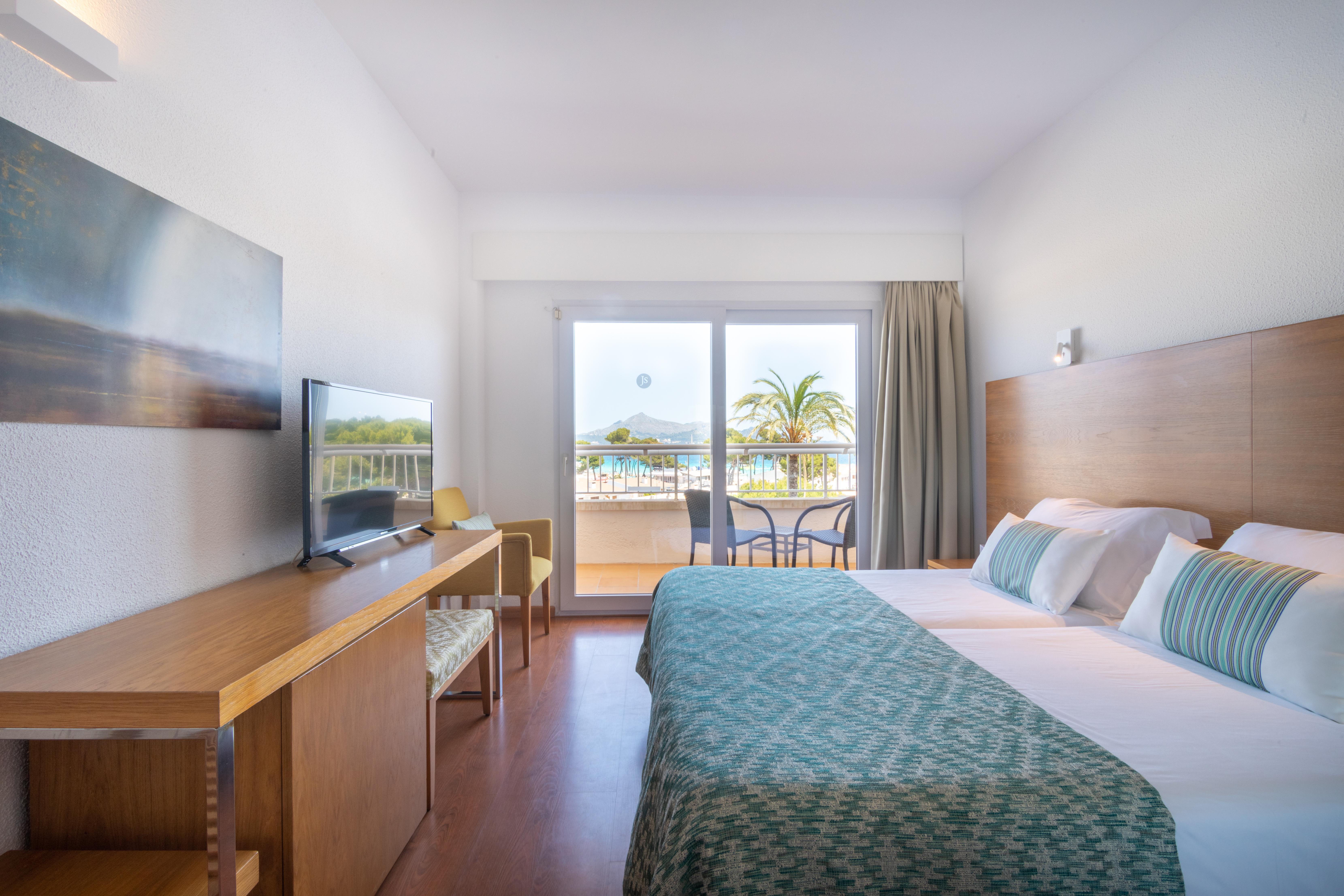 Double Room Balcony High Floor