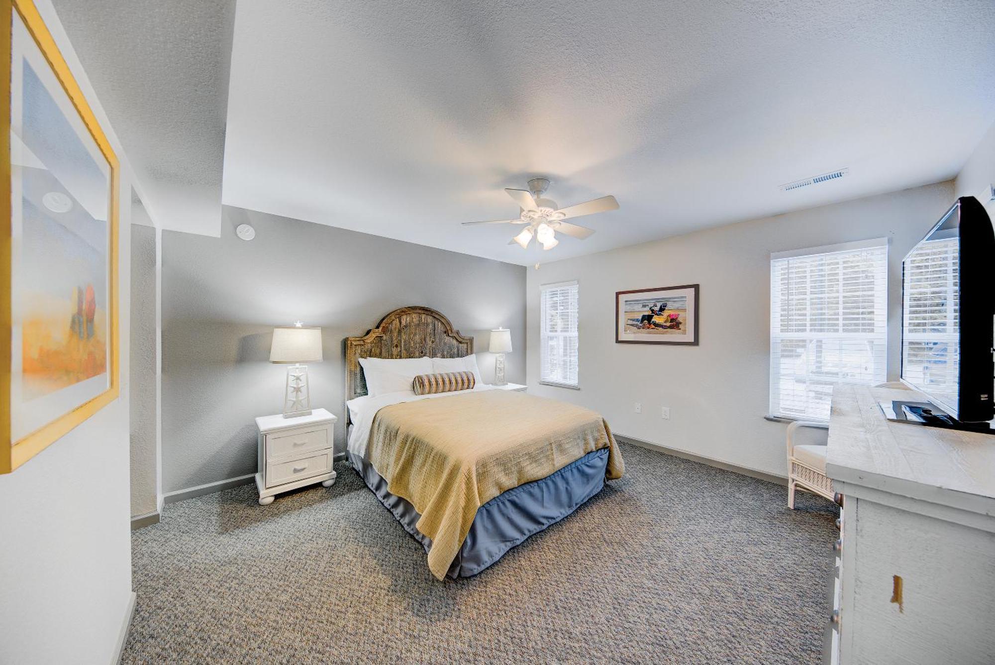 Four-Bedroom King Suite with Two Queen and Two Twin Beds with Open Loft,1276739365:JPEG