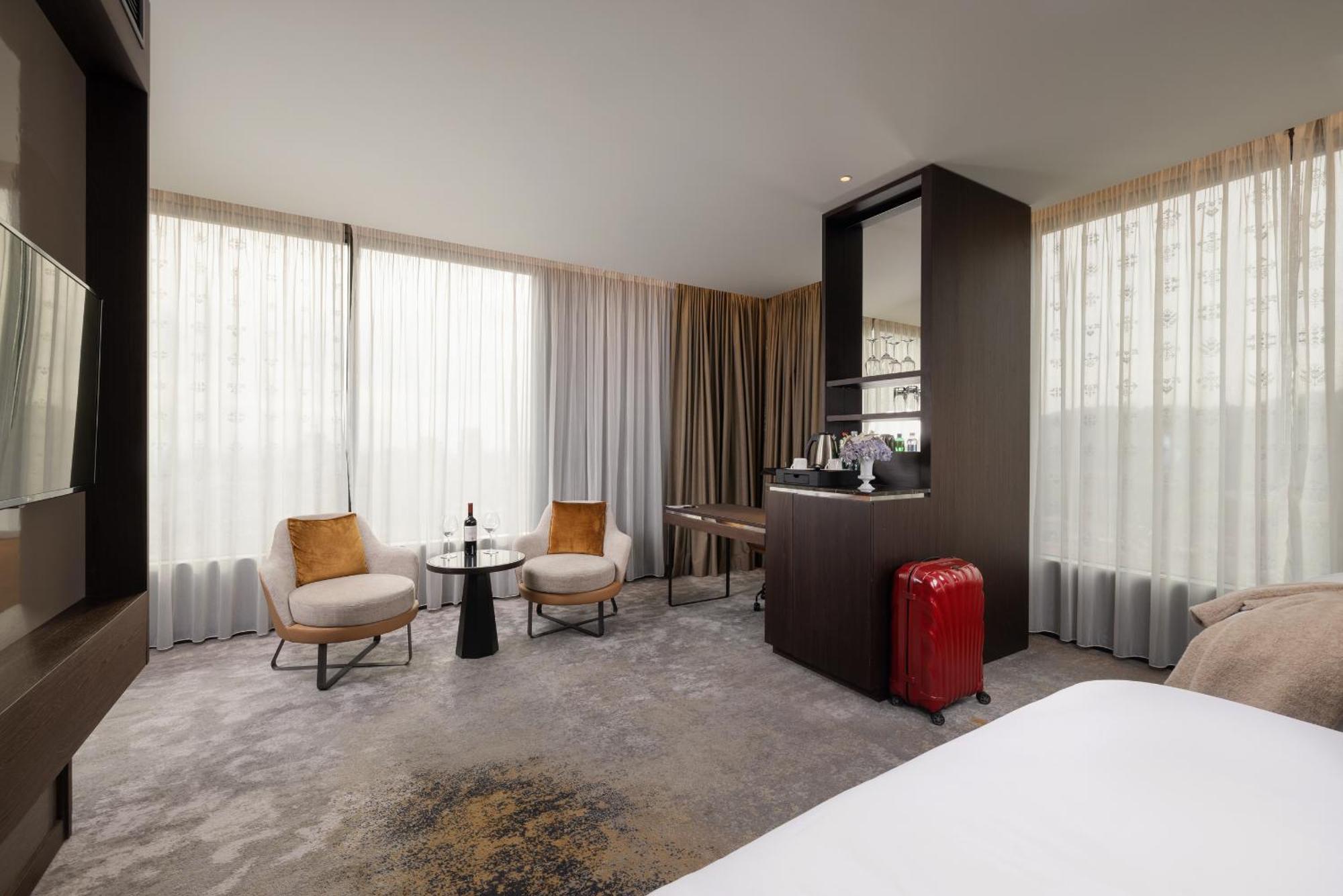 Premium Double Room with Two Double Beds