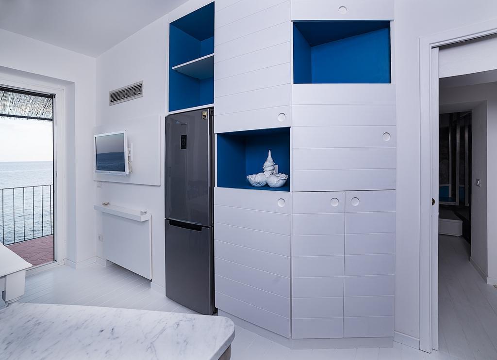 Two-Bedroom House,151567066:JPEG
