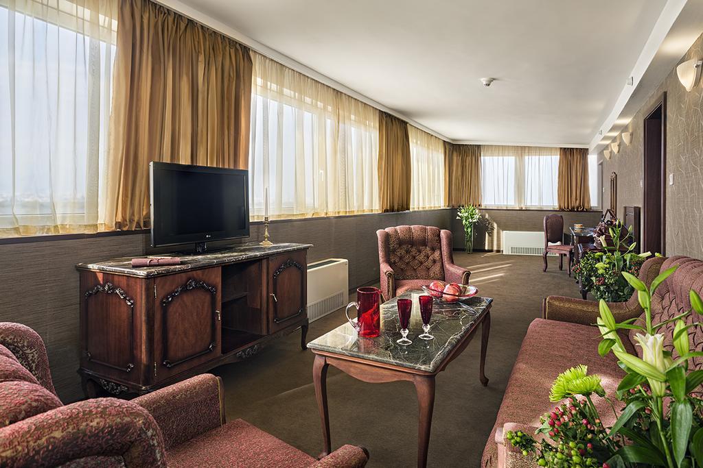 Suite mit 2 Schlafzimmern und kostenfreiem Kaffee- und Teezubehör