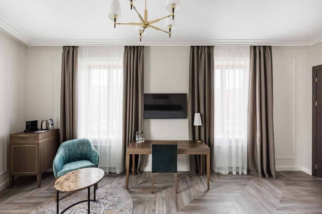 Business Room with SPA Access