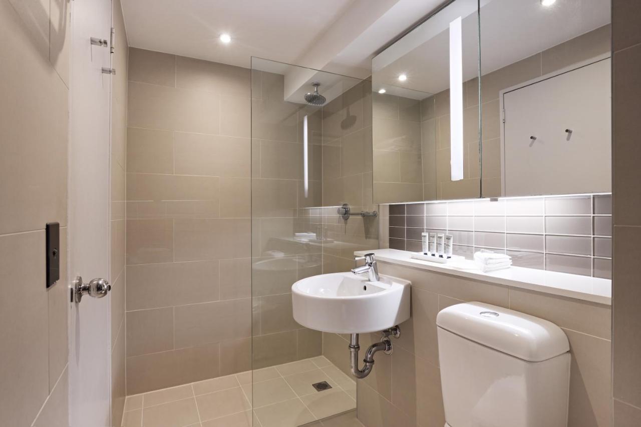 Harbour Bridge Twin Room