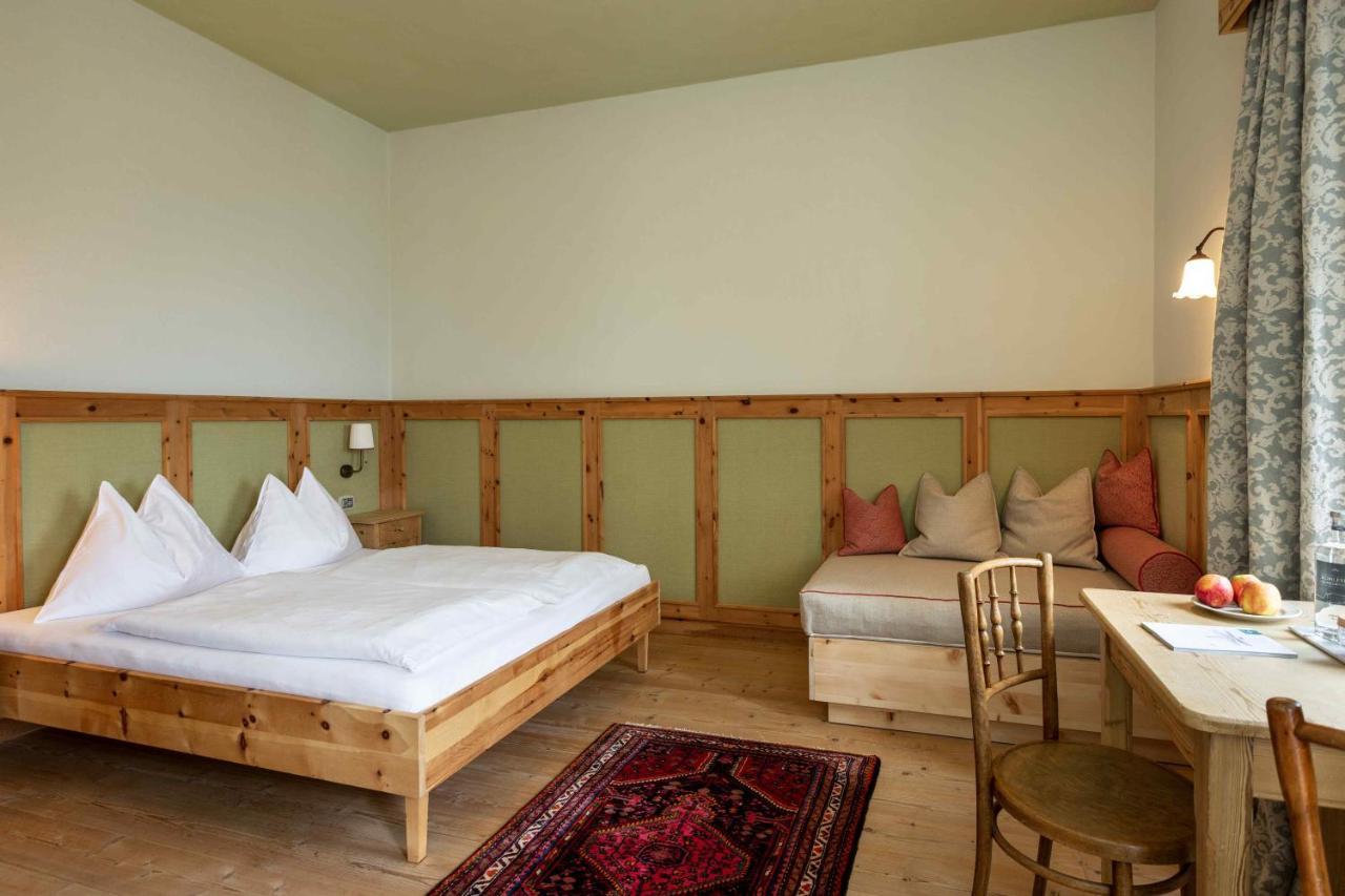 Double Room Mountain View